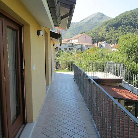 House Biase E Marrys تريكينا